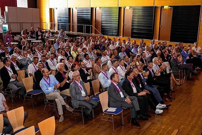 Etwa 400 Unternehmensvertreter aus ganz Baden-Württemberg sind zu dem Anlass nach Villingen gekommen.
