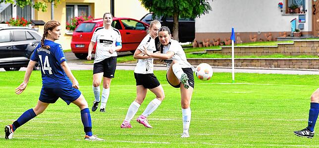 Bild 43: Neuling SV Waldhaus startet mit 2:0 bei der SG Hochrhein/Geißlingen – und wir haben Fotos!