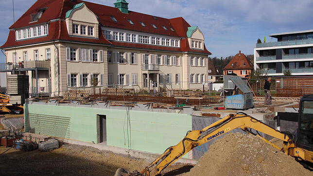 Der Keller steht für das erste von zwei Wohngebäuden des Generationen-Projekts auf dem ehemaligen Akademiegelände. Bild: Günter Vollmer