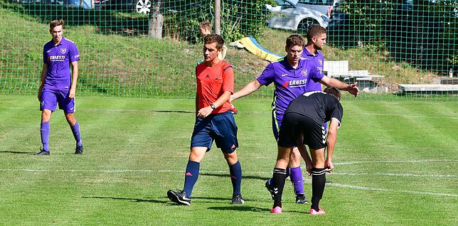 Bild 6: SV Buch besiegt den FV Lörrach-Brombach II mit 3:0 &ndash; und wir haben Bilder!