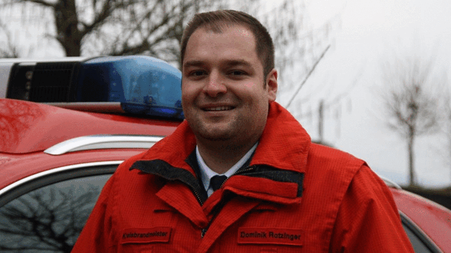 Feuer in einer Feuerschale: Damit aus der schönen Stimmung kein Notfall wird, empfiehlt es sich einige Regeln beim Befeuern zu beachten. ...