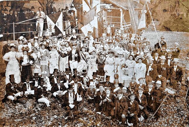 Die Fasnetsaufführung 1908 stand unter dem Motto „Internationales Sängerfest“.