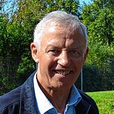 Vom alten Baumbestand sollen Platane und Magnolie erhalten bleiben. Gemeinderat Hubert Wehinger regte auch den Erhalt der Hortensien an ...
