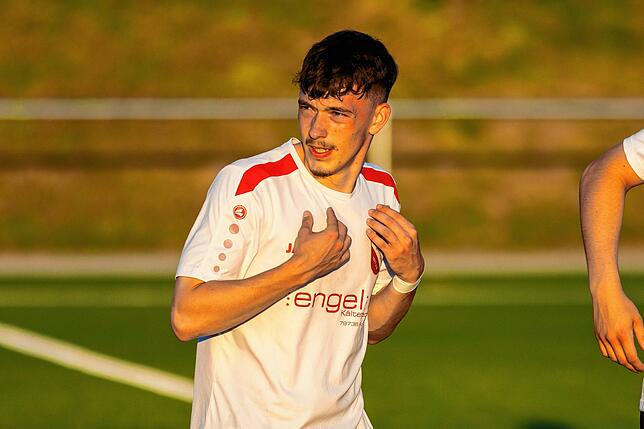 Bild 39: SV Rheintal fegt den FC Bergalingen mit 5:0 vom Platz – und wir haben Fotos!