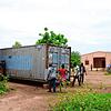 Die Menschen in dem westafrikanischen Burkina Faso durchleiden derzeit schlimme Zeiten und sind auf Hilfslieferungen angewiesen.