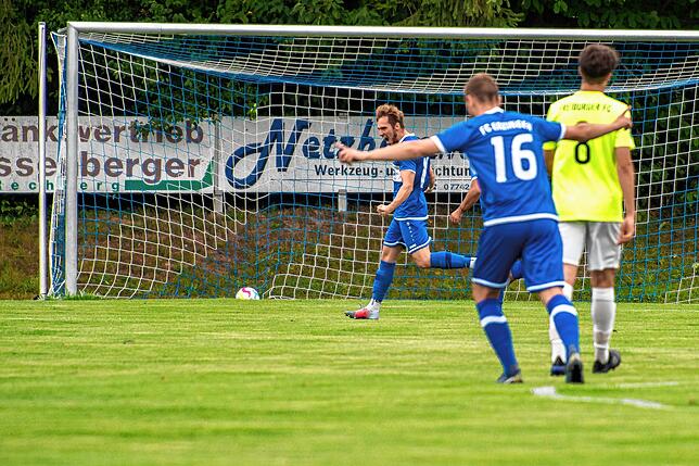 Bild 37: FC Erzingen schickt U23 des Freiburger FC mit einer 6:2-Packung nach Hause &ndash; und wir haben Bilder!