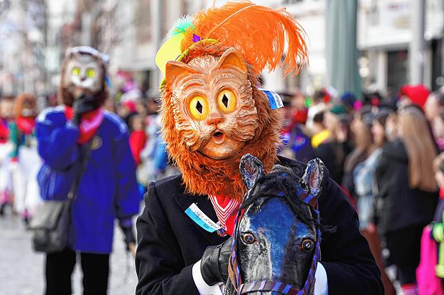 Bild 12: Die besten Bilder vom Schmutzigen Donnerstag in Donaueschingen: Kinderumzug begeistert!