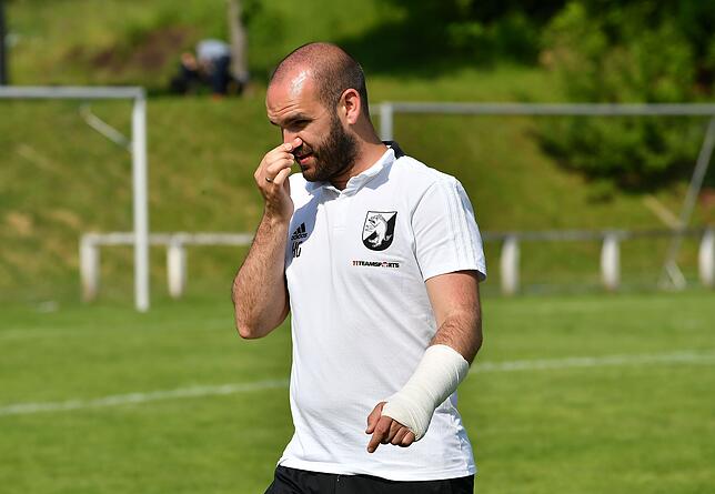 Enttäuscht: Trainer Klaus Gallmann ärgerte sich nach dem 2:6 seines FC Erzingen gegen den FC Wallbach über Buhrufe und Pfiffe von den ...