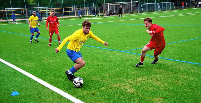 Bild 23: Der FC Pfaffenweiler trumpft gegen den FC Singen auf – wir haben die Bilder!