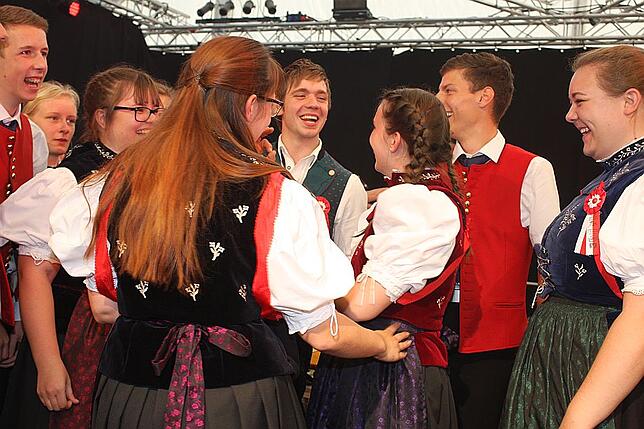 Bild 16: Bilder zum Kreiserntedankfest in Weiler - Die Preisverleihung