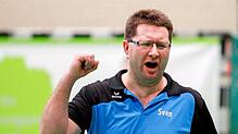 Sven Johansson ballt die Siegerfaust. Er feierte seinen bislang größten Erfolg als Cheftrainer der Villinger Volleyballerinnen.