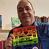 Volker Fritz mit einem Buch zur Vielfältigkeit von Sexualität. „Wir sind ein offenes Haus. Bei uns spielt die Geschlechteridentität ...