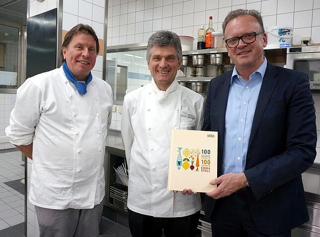 Freude über die Neuauflage (von links): Dieter Podkorny, Ulrich Rotzinger (Sedus Chefköche) und Holger Jahnke (Sedus Vorstand) in der ...