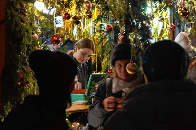 Bild 1: So schön ist es auf dem Markdorfer Weihnachtsmarkt