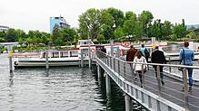 (Archivbild) Das Motorschiff Reichenau war eines der Boote, die bis 2020 zwischen dem Steg am Bodenseeforum und dem Hafen pendelten. ...
