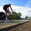 Künftig sollen auf der Fridolinsbrücke beidseitig je drei Meter breite Streifen für Fußgänger und Radfahrer verlaufen. Die Fahrbahn wird ...