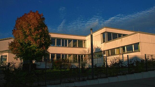 Im Schulgebäude II in Geisingen ist derzeit die Kita Villa Kunterbunt untergebracht. In der Diskussion ist derzeit die Vergabepraxis von ...