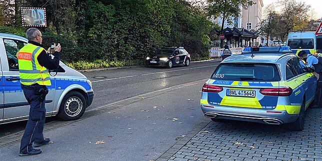 Die Polizei während der Unfallaufnahme am Mittwochnachmittag.