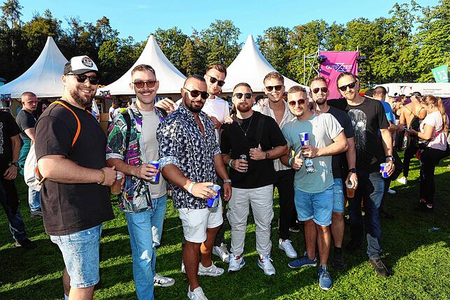 Bild 30: Konstanz: Elektro-Festival am See: Tausende singen, tanzen und feiern auf dem Gute-Zeit-Festival