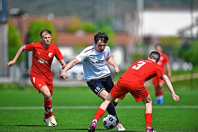 Bild 7: TuS Binzen besiegt den FC Schlüchttal mit 5:1 – und wir haben Bilder!