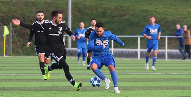 Bild 25: Tabellenführer SV 08 Laufenburg siegt 5:2 beim Verfolger FC Erzingen und wir haben die Bilder