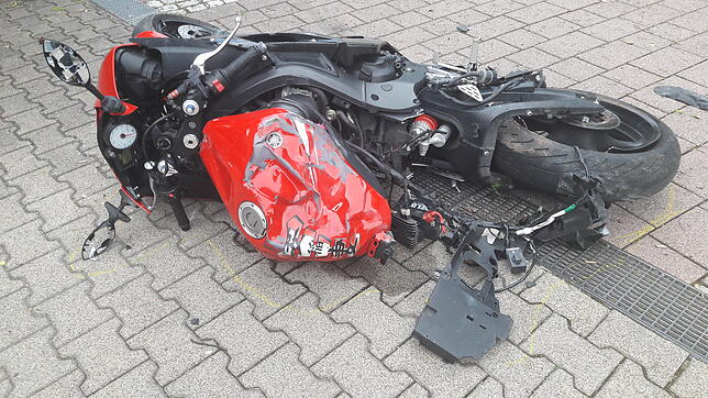 Am Sonntag tödlich auf Villingens Benediktinerring verunglückt ist der 24-jährige Fahrer dieser Yamaha. Bild: Norbert Trippl