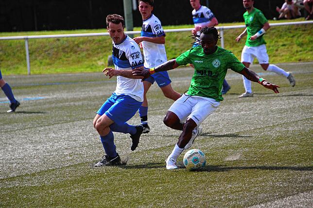 Bild 7: Die besten Bilder vom Bezirksliga-Spitzenspiel FV Tennenbronn gegen FC Furtwangen