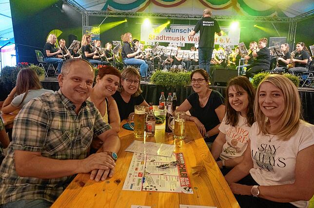 Bild 9: Super Stimmung in Waldshut! Die 10 schönsten Bilder vom Wunschkonzert