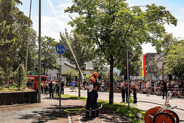 Bild 4: Bilder der Feuerwehrübung am Hausherrensamstag