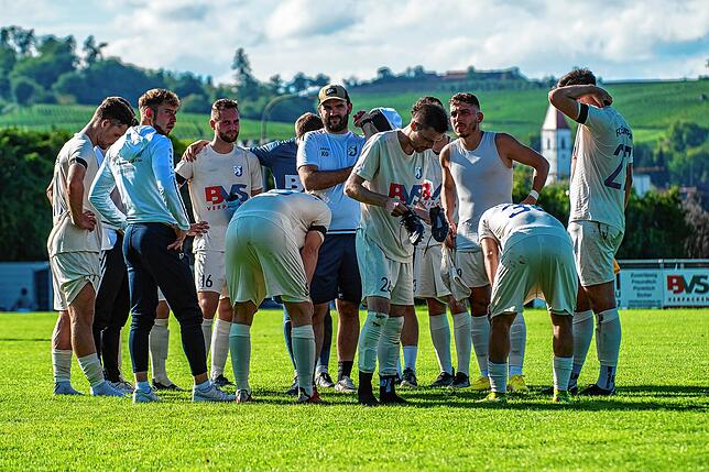 Bild 10: FC Erzingen verliert gegen den SV Weil mit 0:4 &ndash; und wir haben Bilder!