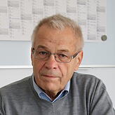 „Dieser Antrag ist mir zuwider. Er hat überhaupt keine wirtschaftliche Grundlage.“Walter Hiller, Freie Wähler