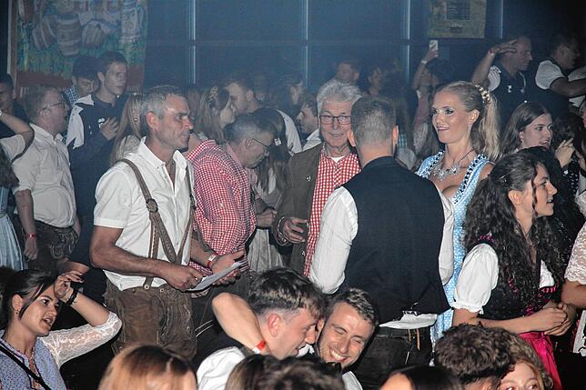 Bild 15: Die besten Bilder der Alpenparty in der Zoznegger Weiherbachhalle in der Gemeinde Mühlingen