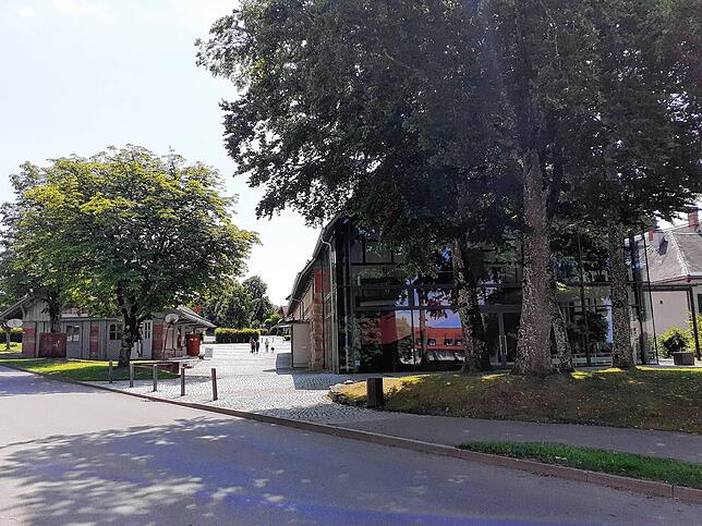Atelier AllerArt und Gemeindehaus Sennhof