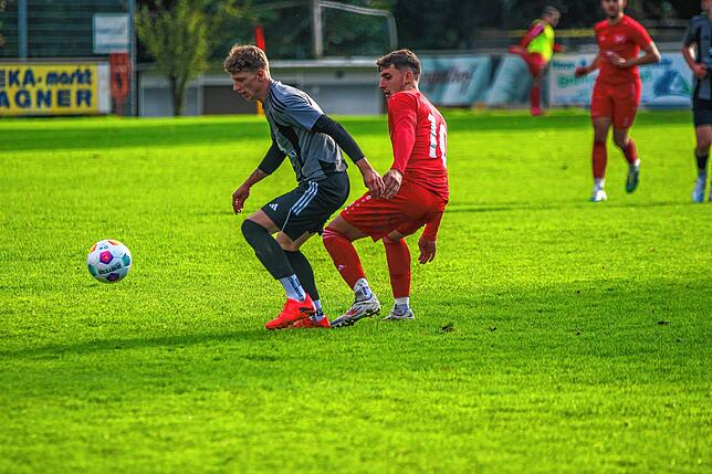 Bild 12: SV Jestetten gewinnt Kellerduell beim FC Hochrhein – und wir haben Bilder!