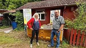 Der Imkerverein Waldshut präsentiert die Welt der Bienen und Insekten und informiert interessierte Besucher darüber. Fotos: Miriam Stoll