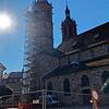 Der Münsterplatz wurde am Dienstag kurzfristig zum Teil abgesperrt. Der Grund: Am Nordturm wurden Fangnetze angebracht. Sie sollen die ...