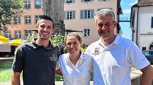 Simon Martin aus Owingen (links), Johanna Hiller aus Frickingen und Sebastian Schmäh aus Meersburg haben in ihrer Heimat auf Anhieb die ...