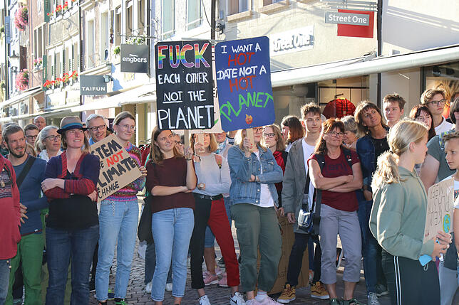 Bild 18: Jung und Alt streiken in Waldshut für das Klima &ndash; wir haben die Bilder