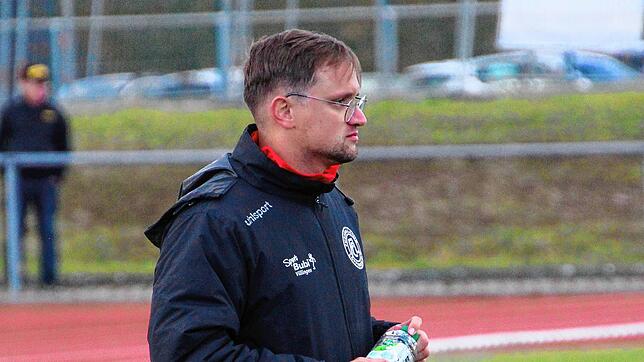 Fabian Niederprüm, Trainer des FC Löffingen, ist mit dem 4:2-Sieg gegen Kirchen-Hausen sehr zufrieden.