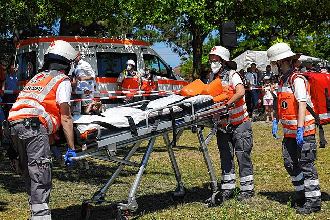 Bild 13: Schauübung Radolfzeller Hilfsorganisationen am Hausherrensamstag