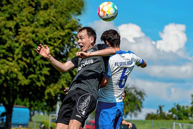 Bild 5: SV Waldhaus schafft den Ausgleich zum 1:1 beim FC Geißlingen &ndash; und wir haben Bilder!