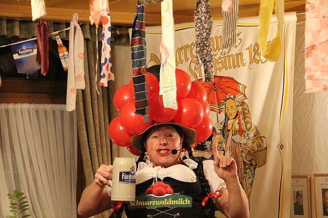Bild 9: D&lsquo; Eschinger Fasnet goht los: Beste Stimmung bei der Finanzsitzung