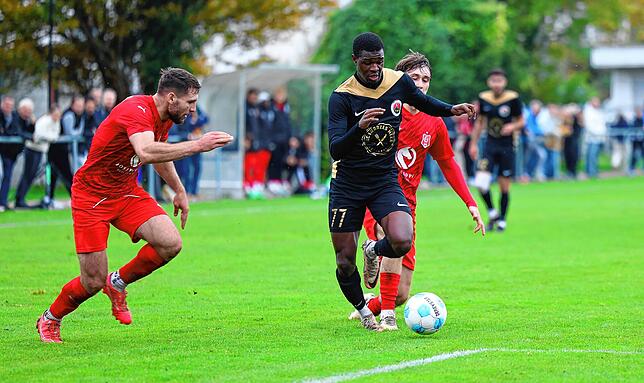 Bild 11: Unsere große Bildergalerie vom Verbandsligaspiel zwischen dem TSV Singen und dem Freiburger FC