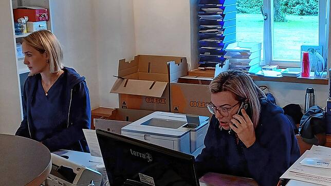 Ausweichräume für die Hausarztpraxis von Andreas Kirsner in der Mühle: Nina Knörle (links) und Lidija Malassa haben sich im ...