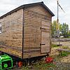 Der Bauwagen bei der Baustelle fürs neue Feuerwehrhaus Dingelsdorf. Er ist ein vorübergehender Ersatz des Jugendcontainers „Klotz“.