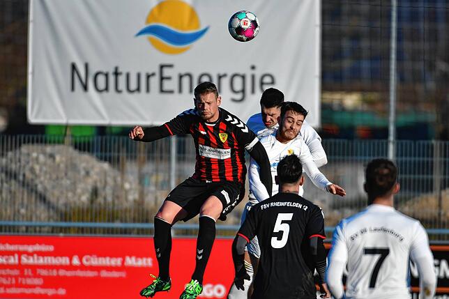 Bild 34: Spitzenreiter FSV Rheinfelden gelingt nur ein 1:1 gegen den SV 08 Laufenburg &ndash; und wir haben die Bilder!