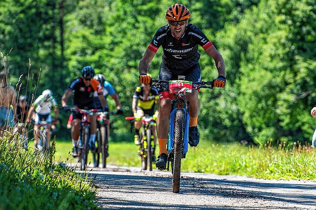 Bild 25: Starke Lokalmatadoren bei Waldhaus Bike-Marathon des VBC Waldshut-Tiengen &ndash; und wir haben Bilder!