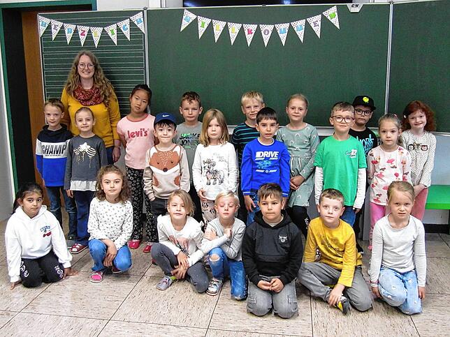 Die Klasse 1c der Astrid-Lindgren-Schule Dauchingen mit Klassenlehrerin Annemarie Sinn
