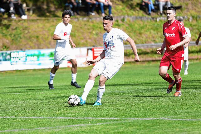 Bild 16: FC Erzingen siegt 4:1 bei der SG Weilheim/Gurtweil – wir haben Fotos!