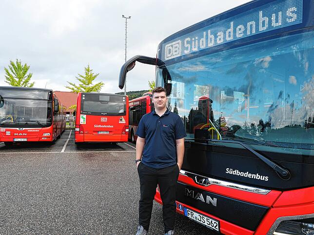 Die Südbaden Bus GmbH ist der Arbeitgeber von Leon Völz.